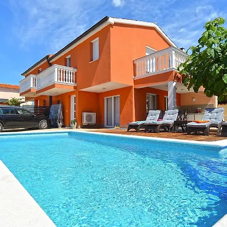 Tatil Evi Mit Privatpool Fuer 6 Personen Ca 80 Qm In Barbariga, Istrien Istrische Riviera *